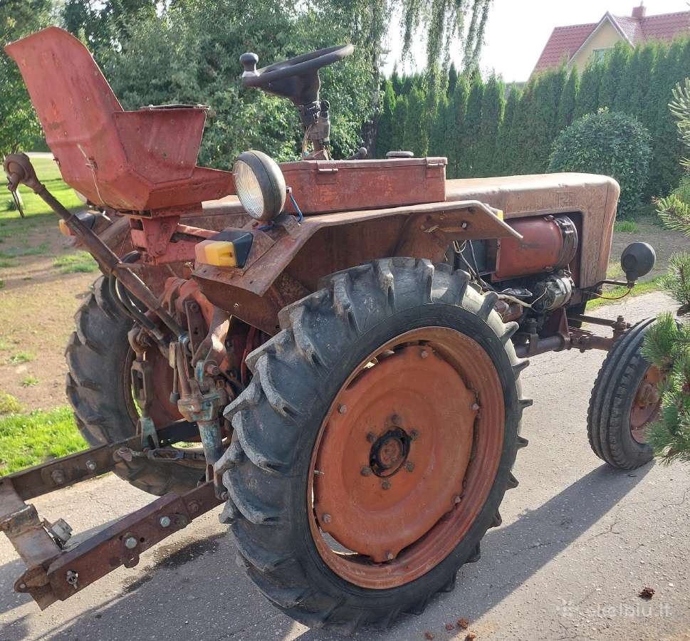 Traktorius T25 - nuotraukos Nr. 3