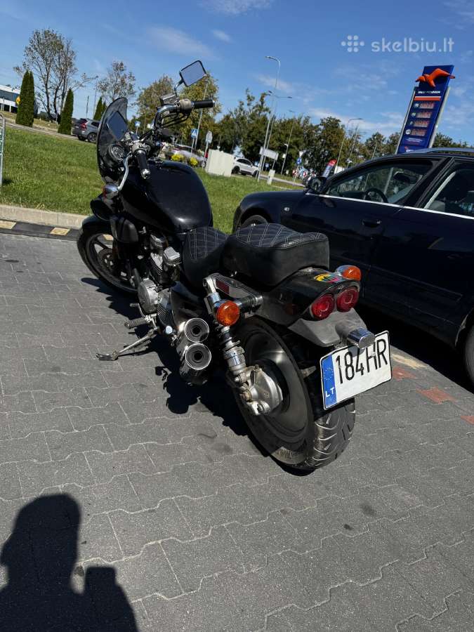 Honda Vf 700 Magna - nuotraukos Nr. 2