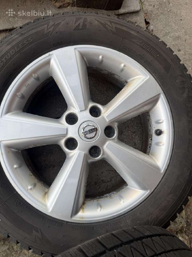 Nissan x-trail ratai zieminiai bridgestone padango - nuotraukos Nr. 5