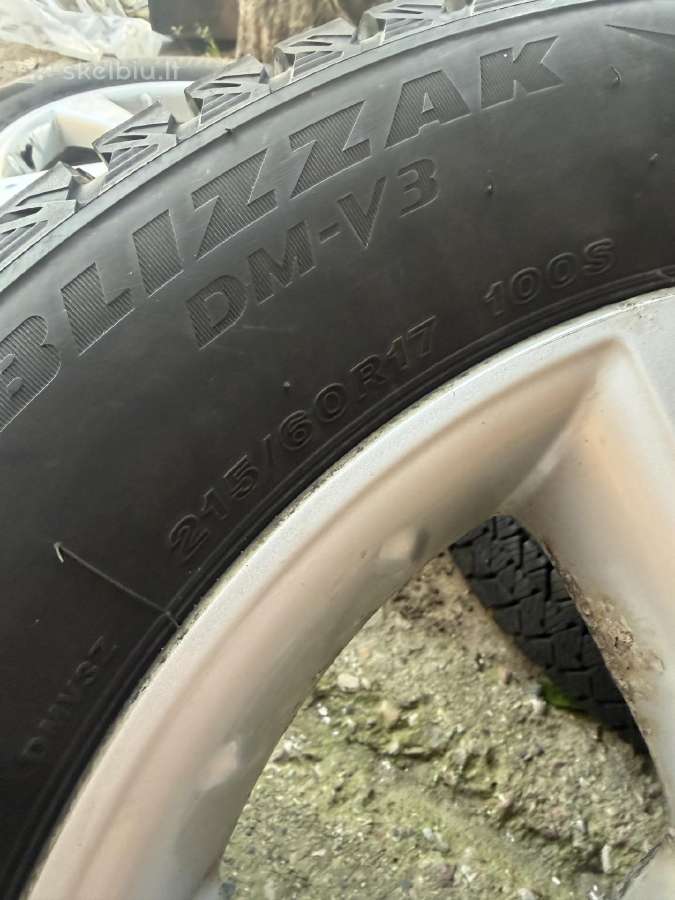 Nissan x-trail ratai zieminiai bridgestone padango - nuotraukos Nr. 10
