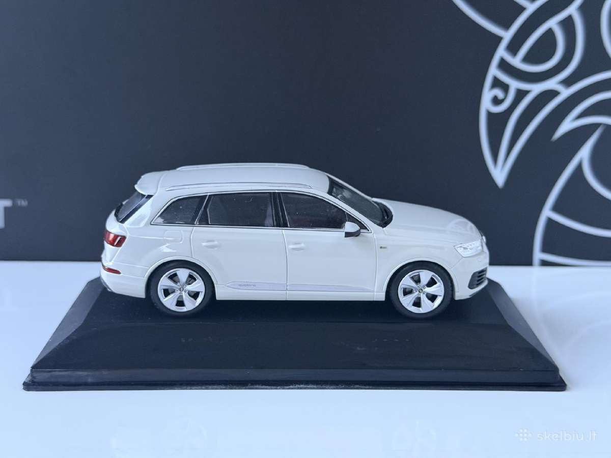 Audi Q7 1:43 - nuotraukos Nr. 3