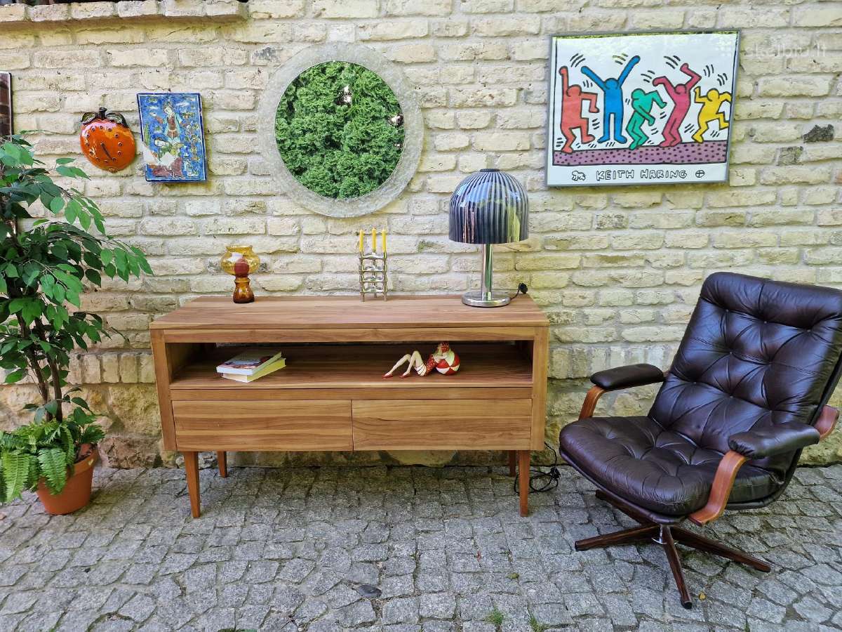 Vintažinė mid century tikmedžio masyvo komoda - nuotraukos Nr. 10