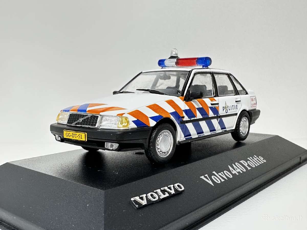 Volvo 440 1992 Politie Nl balta 1:43 Atlas - nuotraukos Nr. 4