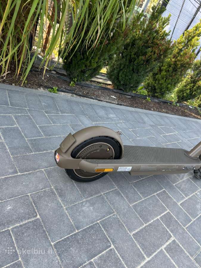 Xiaomi Electric Scooter 4 Pro Max - nuotraukos Nr. 2