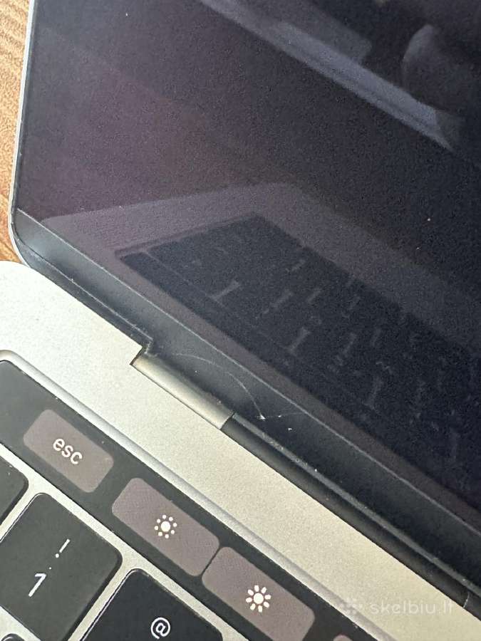 MacBook Pro 2017 su touchbar - nuotraukos Nr. 6