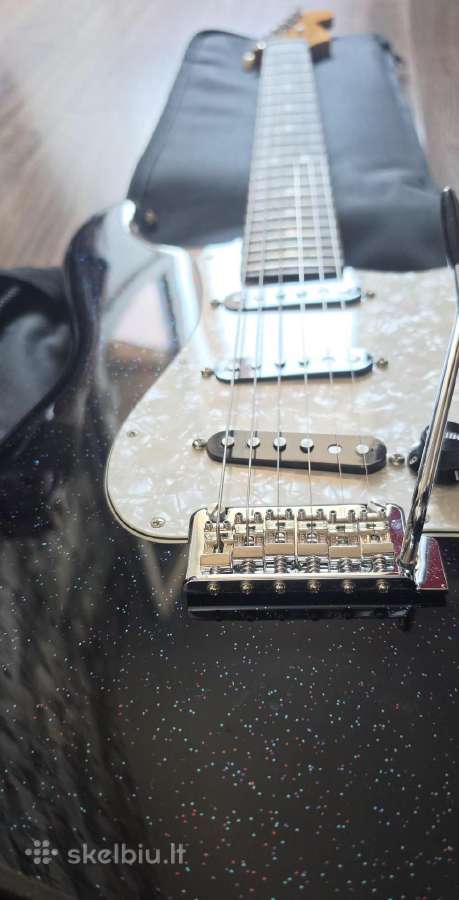 Fender 70th Anniversary Stratocaster Nebula Noir - nuotraukos Nr. 2