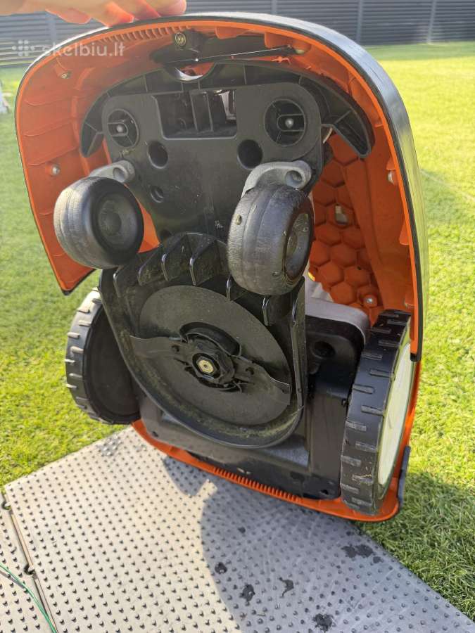 Parduodu Stihl imow Rmi 422 zoliapjove robota - nuotraukos Nr. 4
