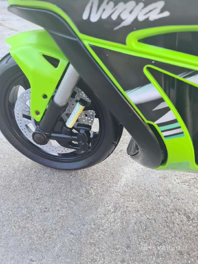 Vaikiškas Kawasaki Ninja - nuotraukos Nr. 9