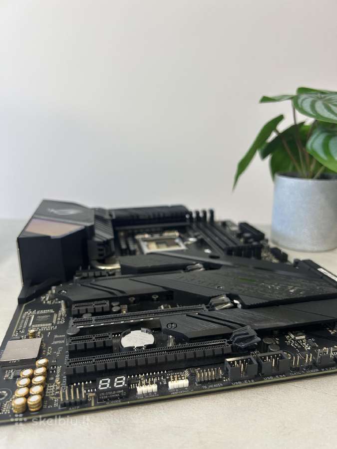 Pagrindinė Plokštė asus rog strix Z490-e gaming - nuotraukos Nr. 2
