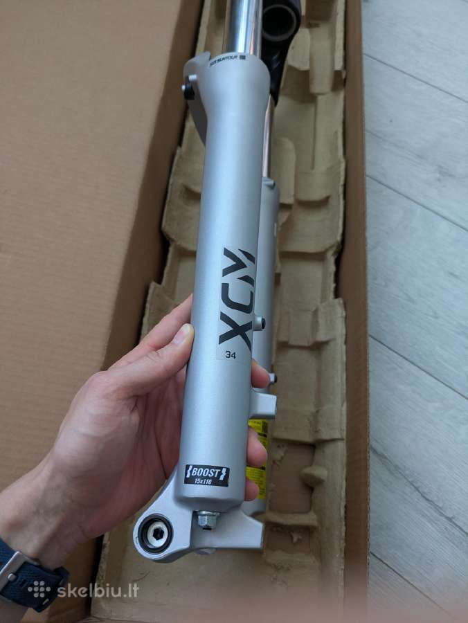Suntour xcm 34 šakė 29" boost ratams 120mm eigos - nuotraukos Nr. 2