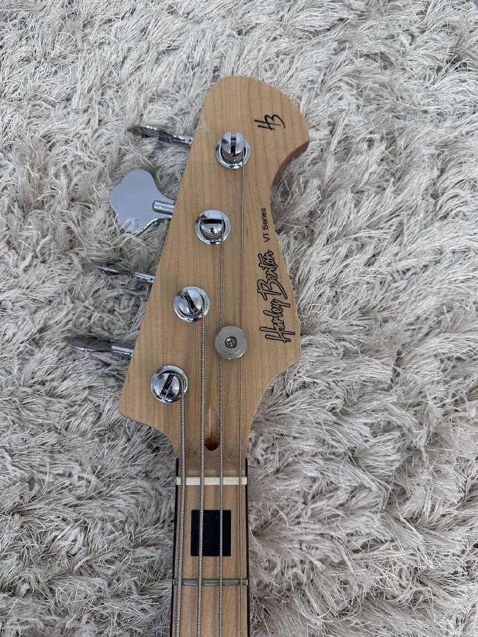 Bosinė gitara - nuotraukos Nr. 4