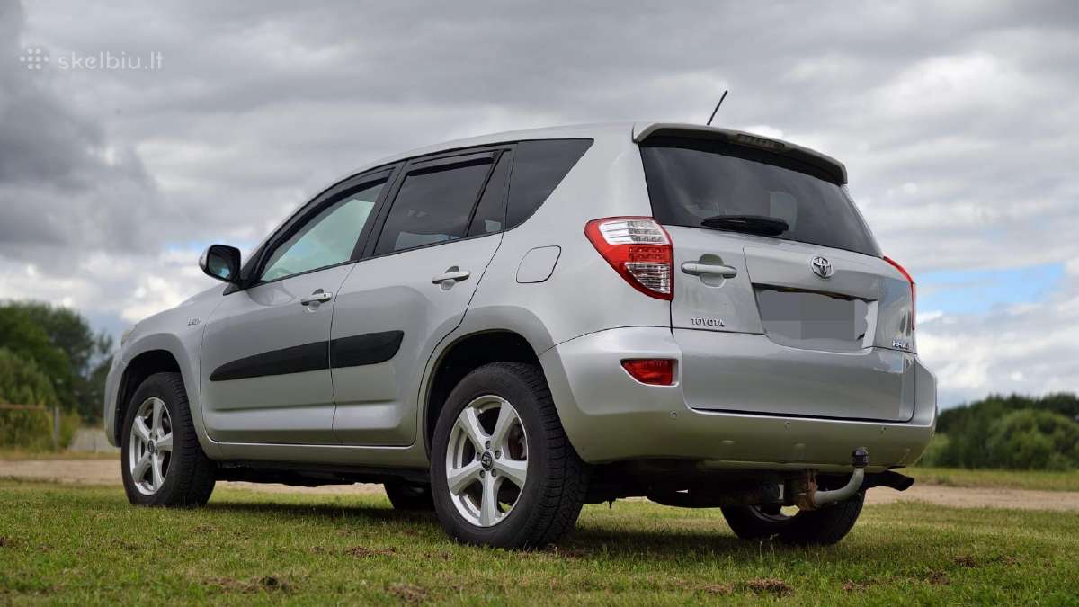 Parduodu 2010 m. Toyota Rav4 2.2 D-cat - nuotraukos Nr. 2