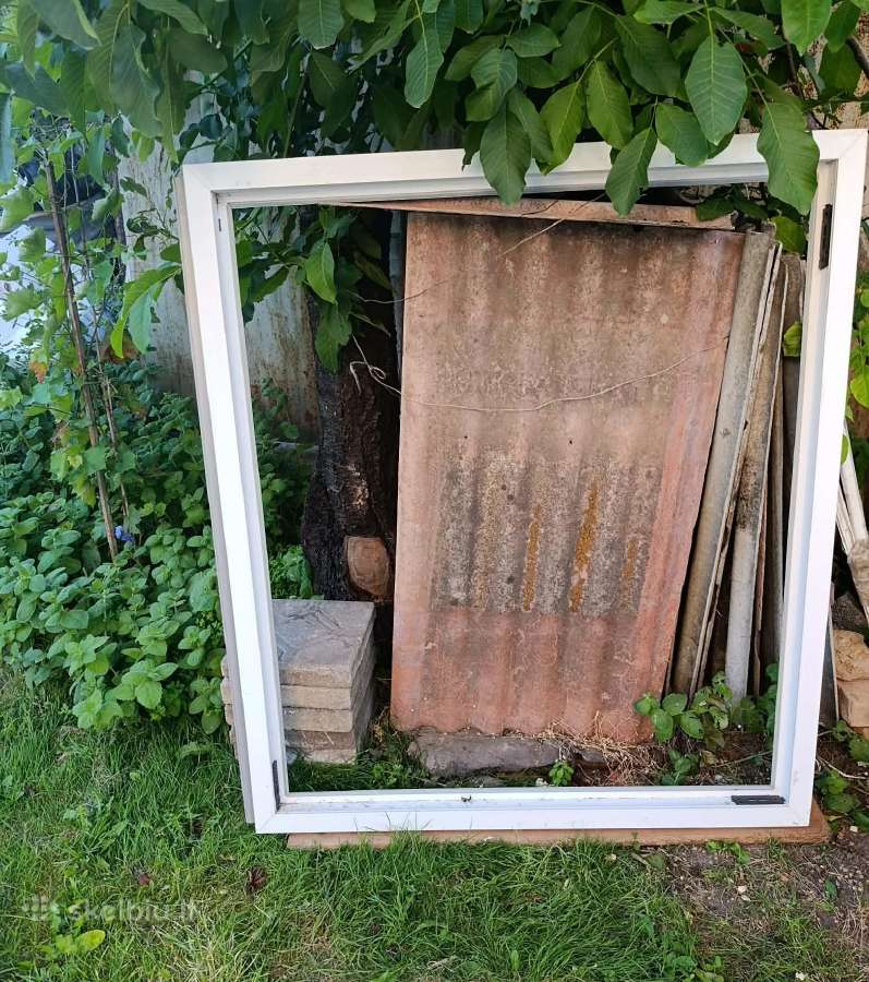 Dovanoju plastikinį lango rėmą 120 135 cm - nuotraukos Nr. 2