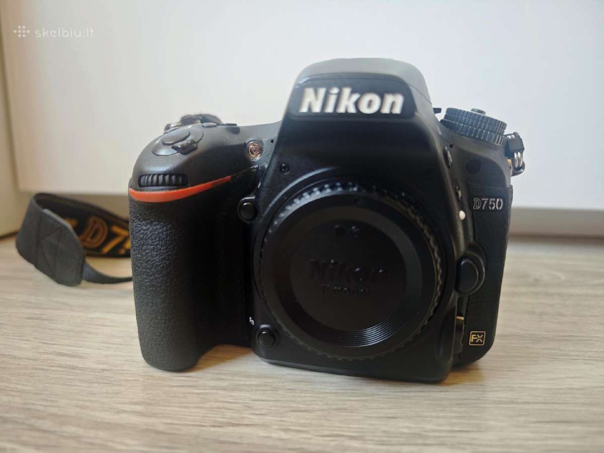 Nikon foto technikos išpardavimas - nuotraukos Nr. 8