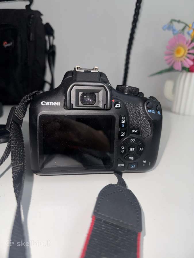 Canon EOS 1300d fotoaparatas su priedais - nuotraukos Nr. 3