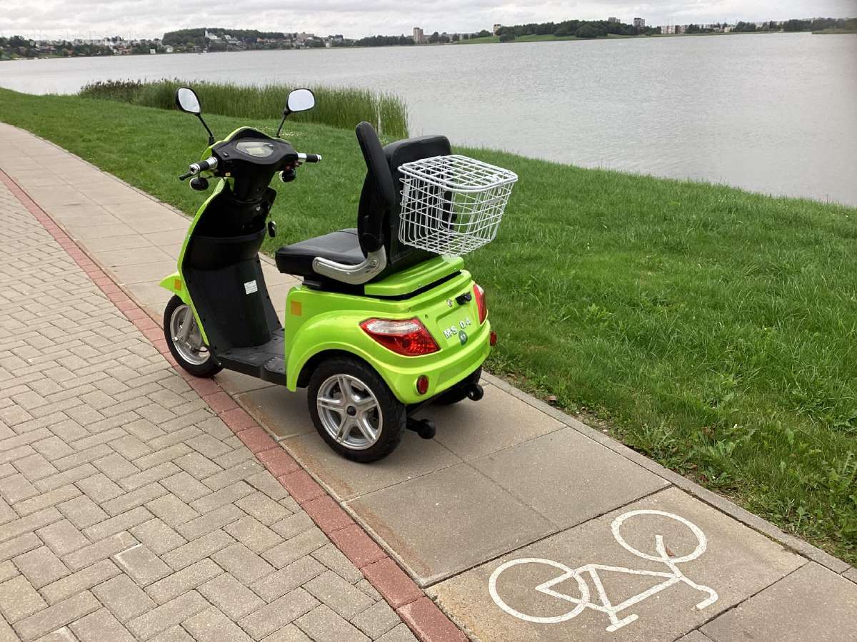 Parduodu elektrini Skuteri vezimeli - nuotraukos Nr. 4