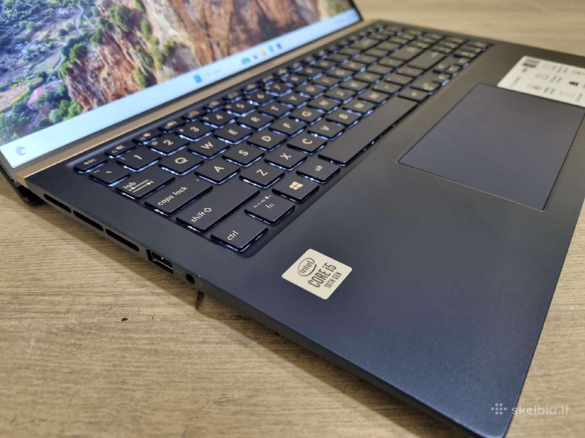 Asus Zenbook Ux533 - nuotraukos Nr. 2