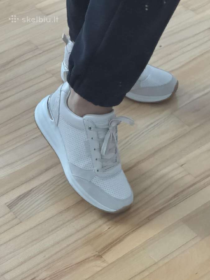 Sketchers kedai - nuotraukos Nr. 5