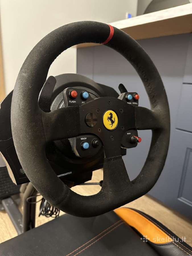 Thrustmaster lenktynių simuliatorius - nuotraukos Nr. 3