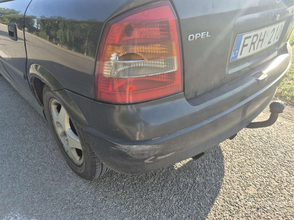Opel Astra 2.0 - nuotraukos Nr. 12