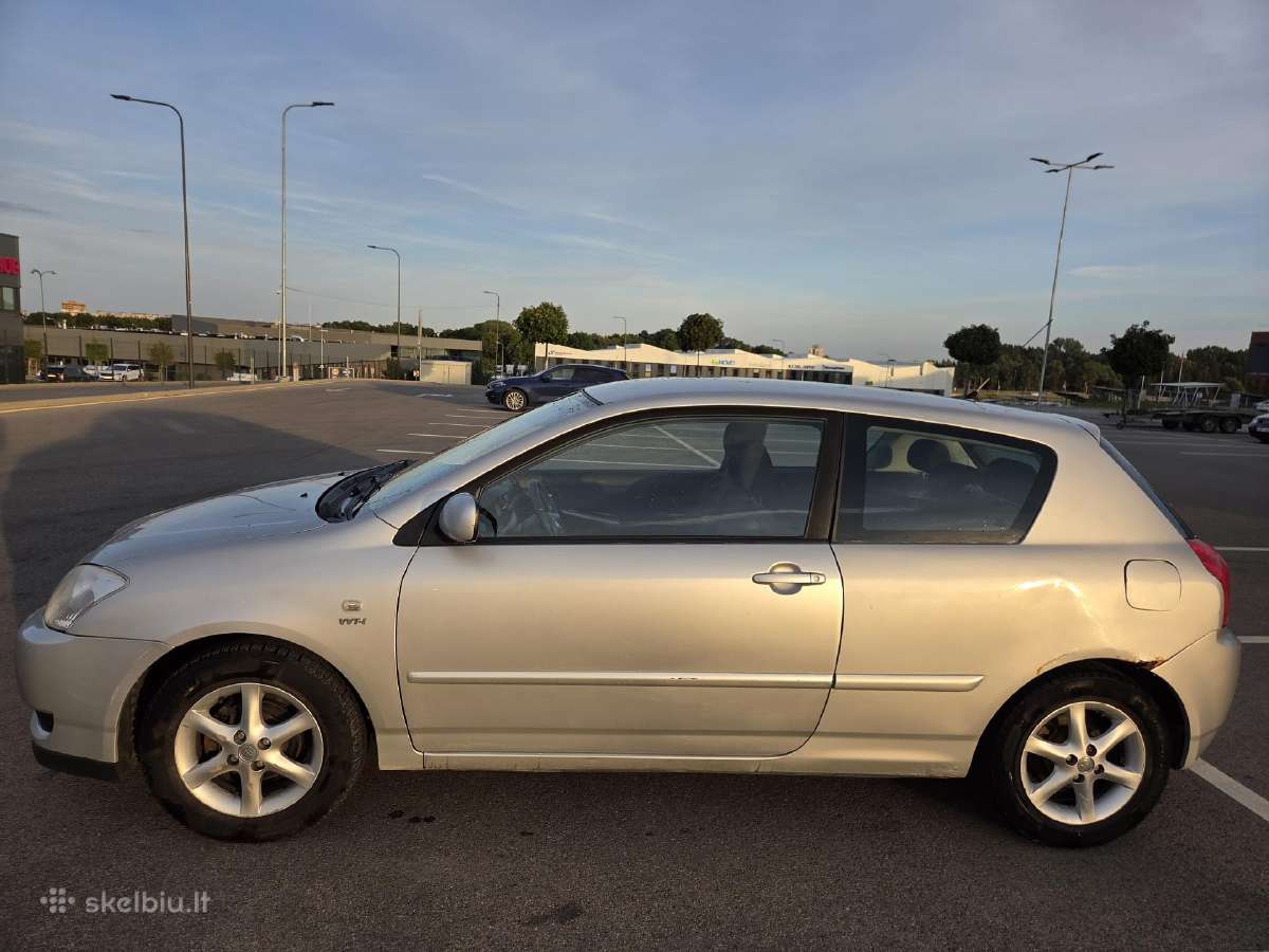 Parduodamas Toyota Corolla automobilis - nuotraukos Nr. 3