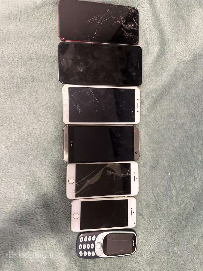 7 neveikiantys telefonai dalims - nuotraukos Nr. 2
