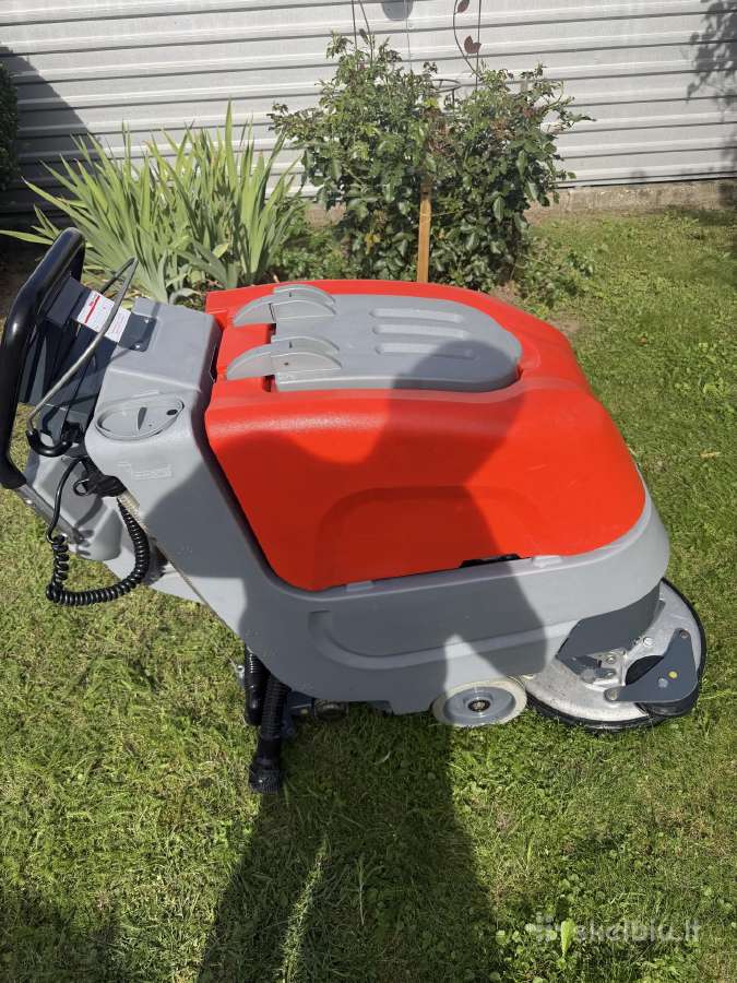 Hako grindų plovimo valymo mašina Hako b30 - nuotraukos Nr. 5