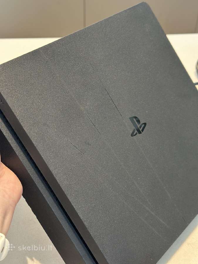 Sony Playstation 4 Slim 500gb + 2 pulteliai - nuotraukos Nr. 6
