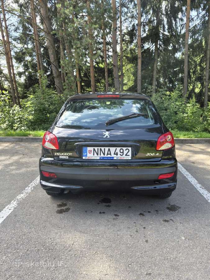 Parduodu automobilį Peugeot 206+ - nuotraukos Nr. 2