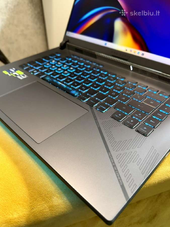 Galingas Asus Rog Strix žaidimų kompiuteris - nuotraukos Nr. 2