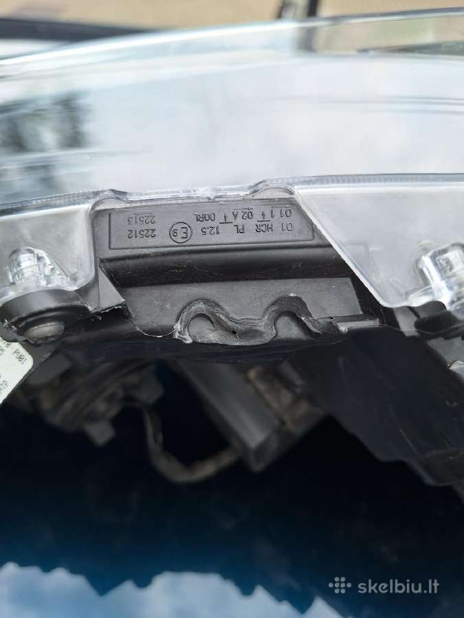 Toyota Corolla E21 / E210 dešinys Full LED žibinta - nuotraukos Nr. 8