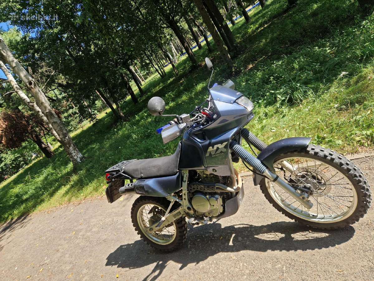 Honda Nx650 "Dominator" - nuotraukos Nr. 3