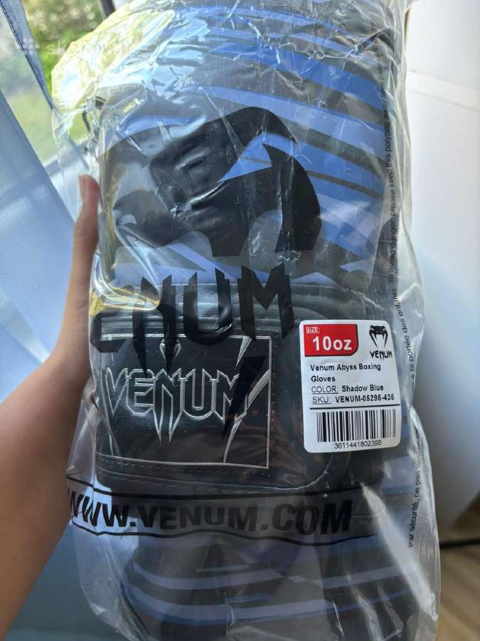 Naujos „Venum Abyss“ bokso pirštinės – 10 oz - nuotraukos Nr. 3