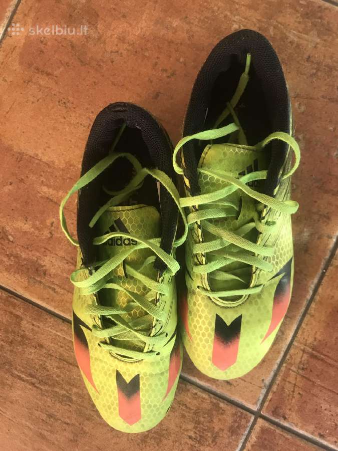 Adidas futbolo bateliai, 35,5 dydis - nuotraukos Nr. 2