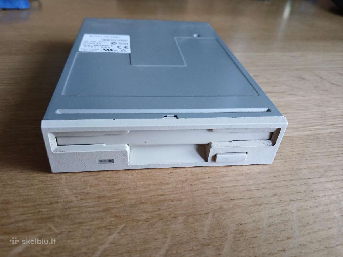 Sony Mpf920e 3,5" diskelio įrenginys + diskeliai - nuotraukos Nr. 3