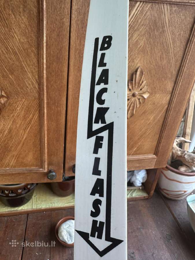 Surenkamas medinis lankas „Black Flash“ (22 lbs) - nuotraukos Nr. 3