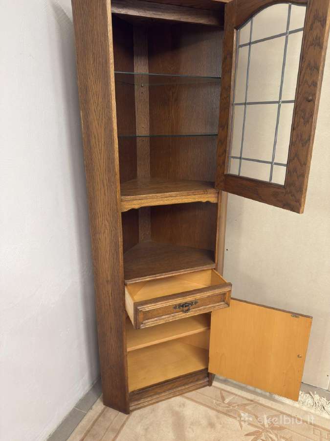 Kampinės spintelės, indaujos - nuotraukos Nr. 6
