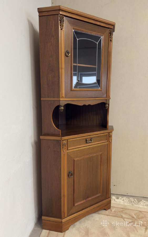 Kampinės spintelės, indaujos - nuotraukos Nr. 7