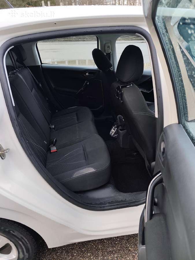 Parduodu „Peugeot 208“, 1,4 l dyzelinis - nuotraukos Nr. 8