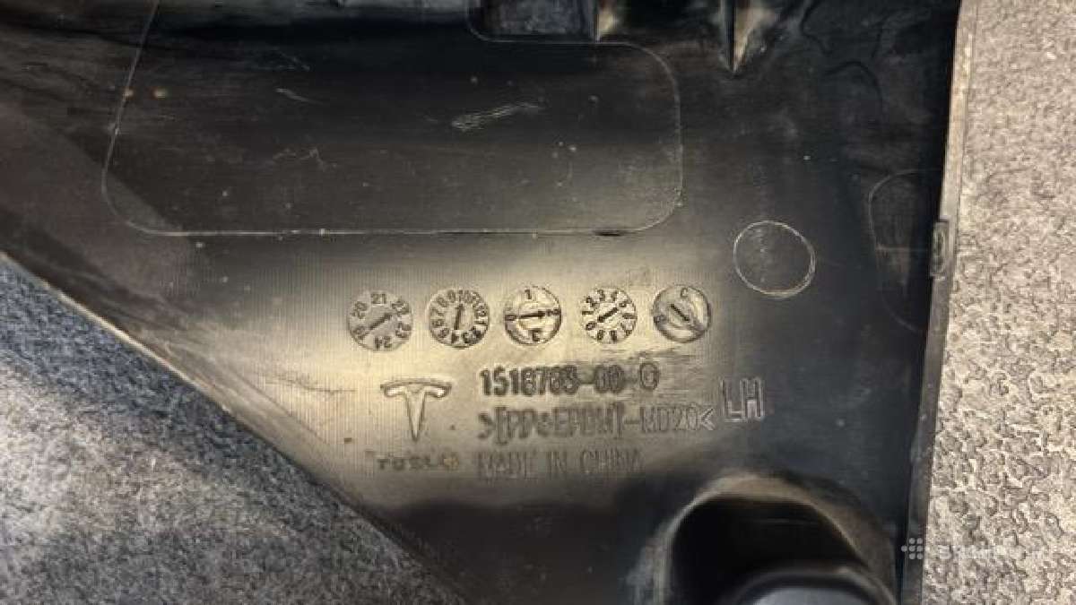 Tesla Oem front mud flaps - purvasaugiai priekiui - nuotraukos Nr. 3