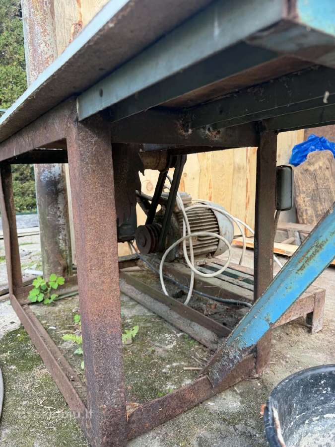 Parduodamos medžio pjovimo staklės - nuotraukos Nr. 6