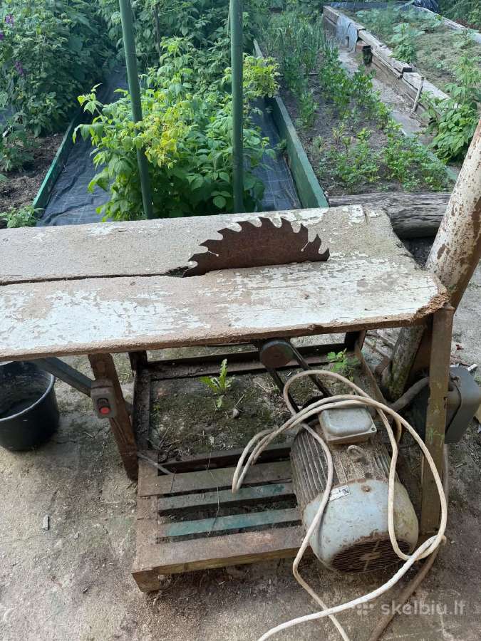 Parduodamos medžio pjovimo staklės - nuotraukos Nr. 2