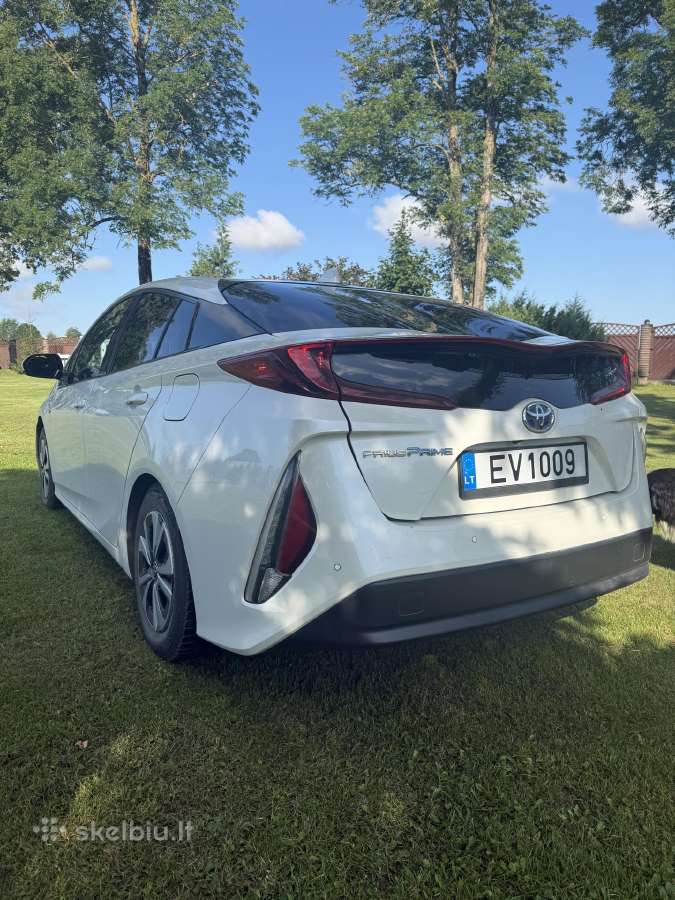 Parduodamas Toyota Prius Prime 2017 m. - nuotraukos Nr. 3
