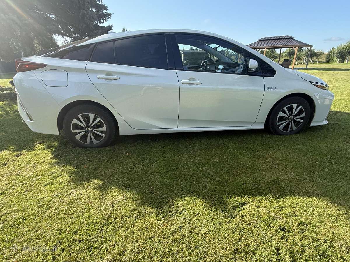 Parduodamas Toyota Prius Prime 2017 m. - nuotraukos Nr. 5