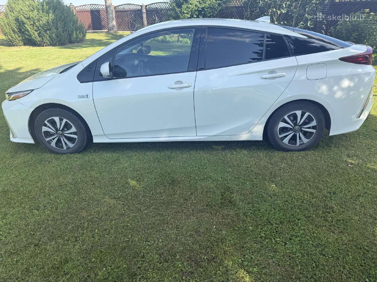 Parduodamas Toyota Prius Prime 2017 m. - nuotraukos Nr. 6