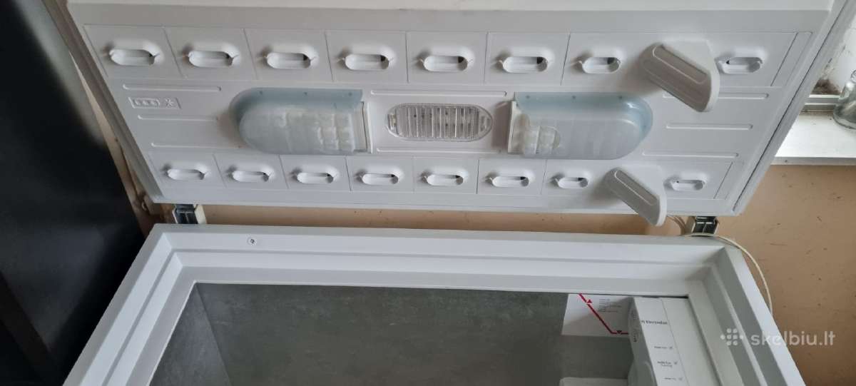 Tvarkingas ir talpus šaldiklis Electrolux - nuotraukos Nr. 7
