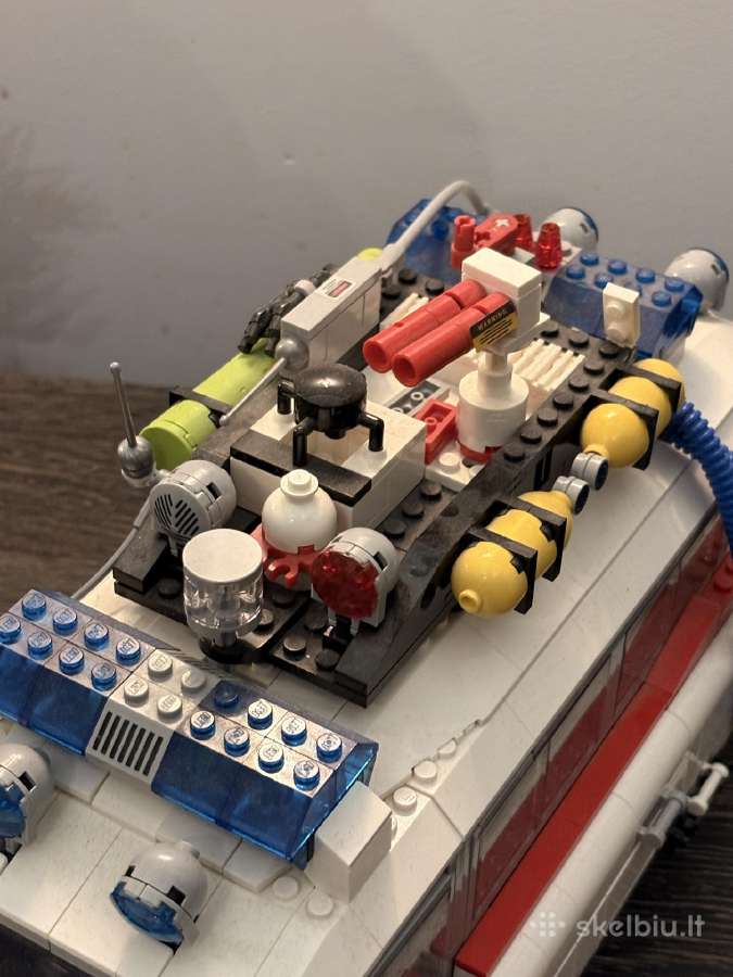 Lego #10274 Ghostbusters Ecto-1 - nuotraukos Nr. 3