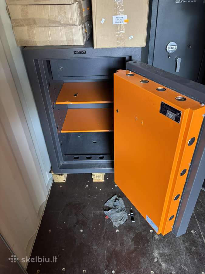 Seifas V klasės Burgas 1061 970 kg - nuotraukos Nr. 2