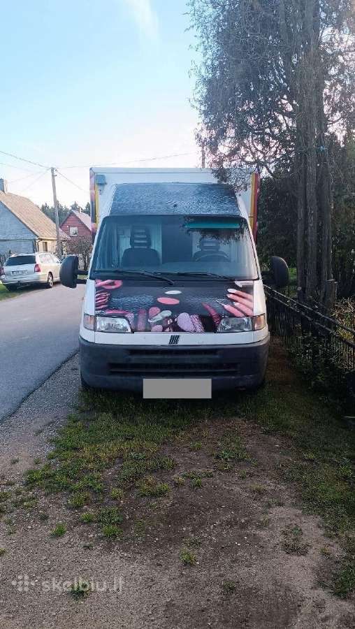 Auto parduotuvė - nuotraukos Nr. 9
