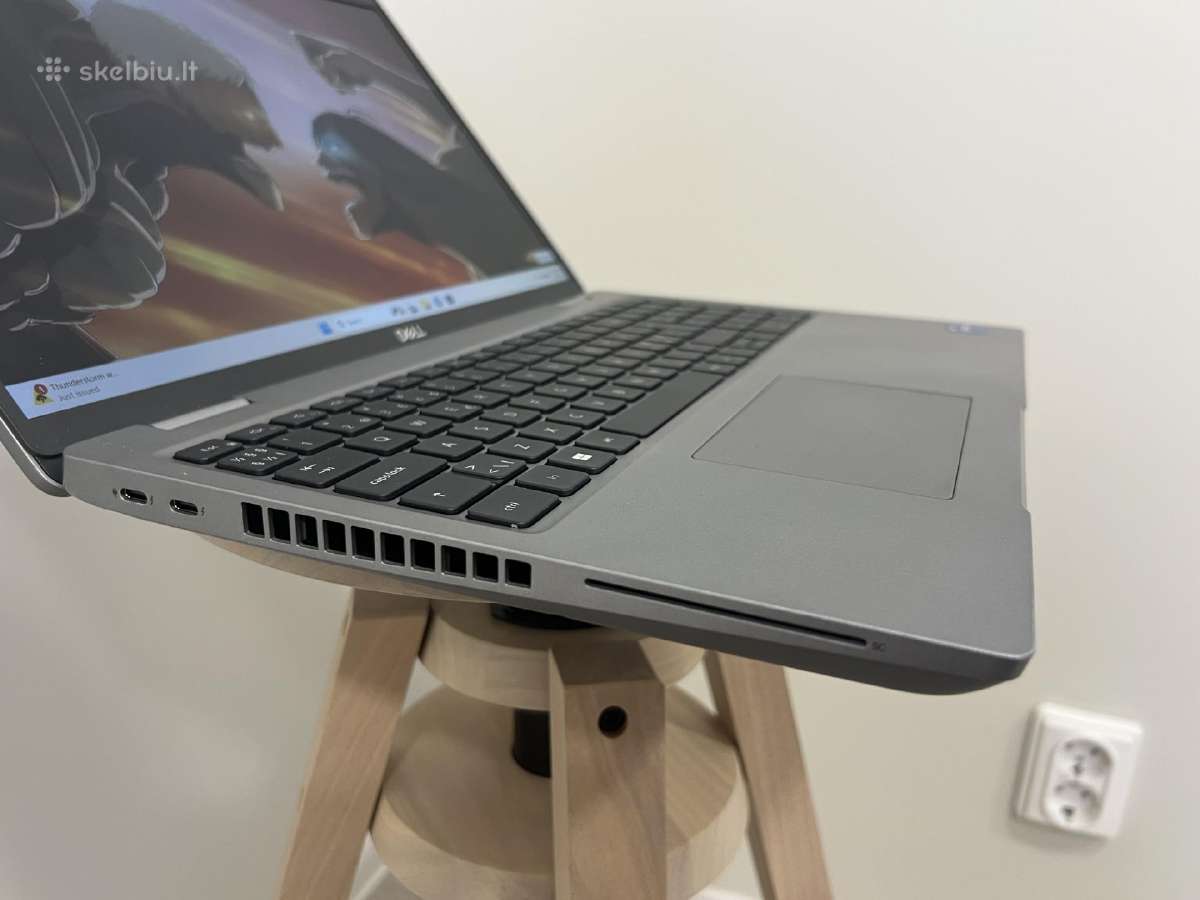 Dell Precision 3571 - nuotraukos Nr. 3